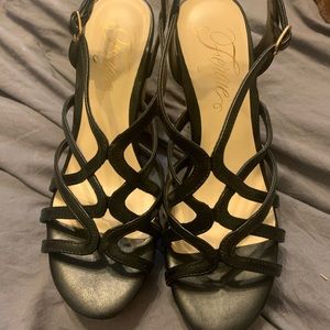 Black Fergie wedges.